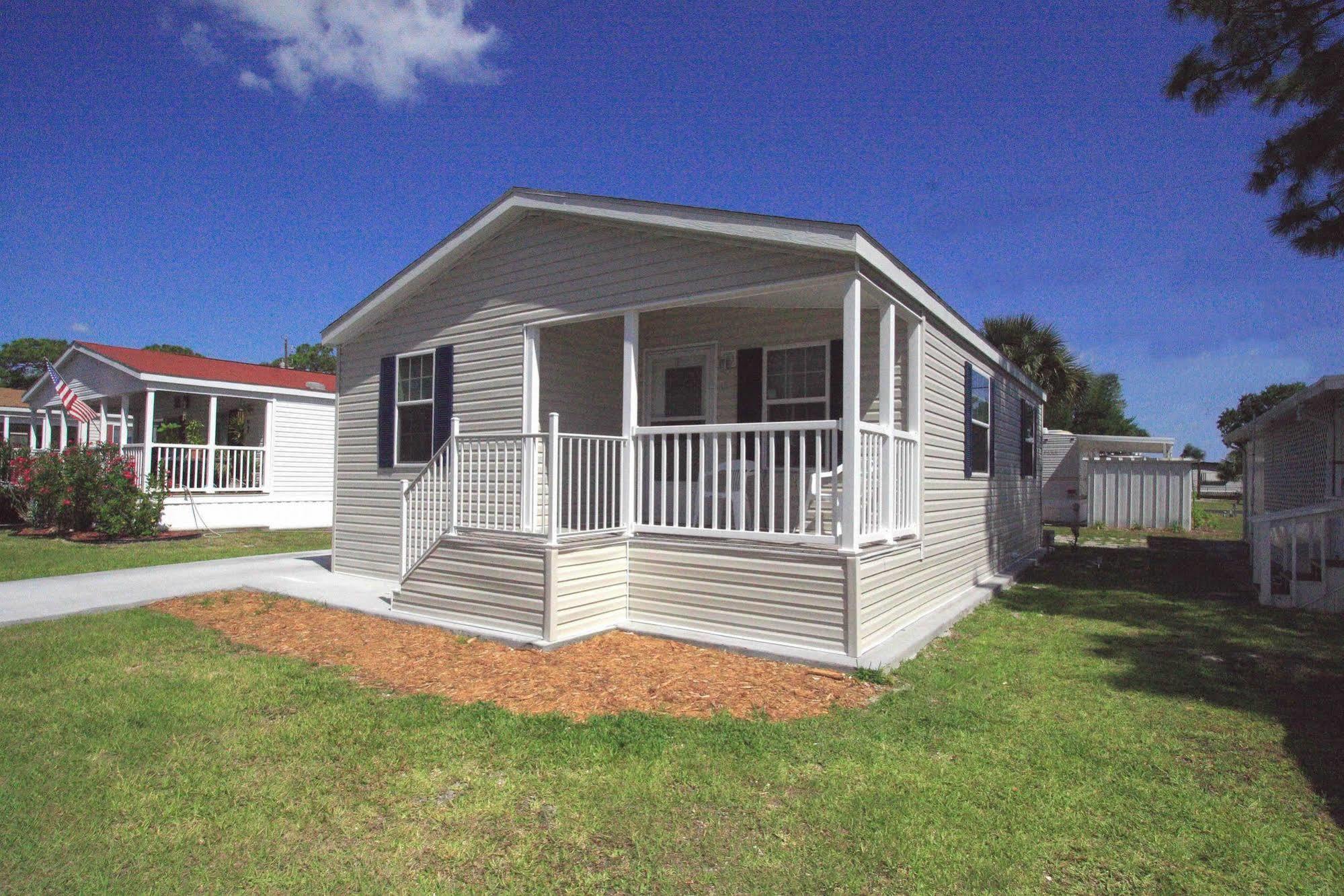 Groves Rv Resort Harlem Heights Exteriör bild